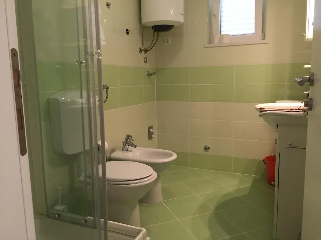 Gavza Luna Apartment Cres