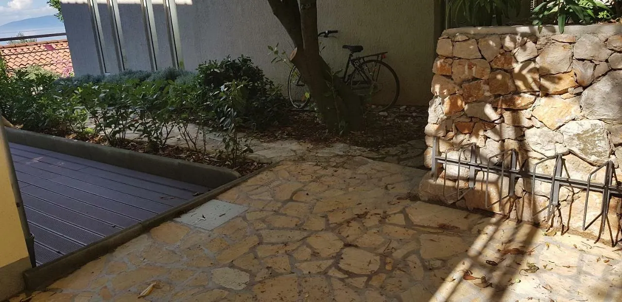 Gavza Luna Apartment Cres Κροατία